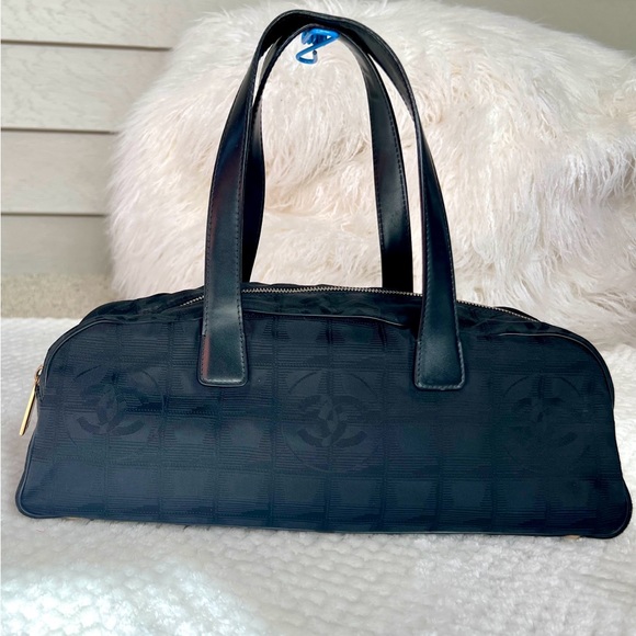 Chanel travel line bowler bag fixed price - Picture 2 of 12